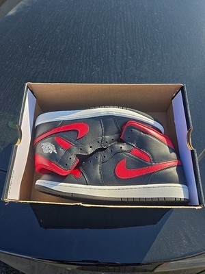 Nike Jordan 1 Mid Bred Twist Black Varsity Red Summit White Men\'s DQ8426-067 Nike Jordan 1 Mid Bred Twist Black Varsity Red Summit White  main image 4