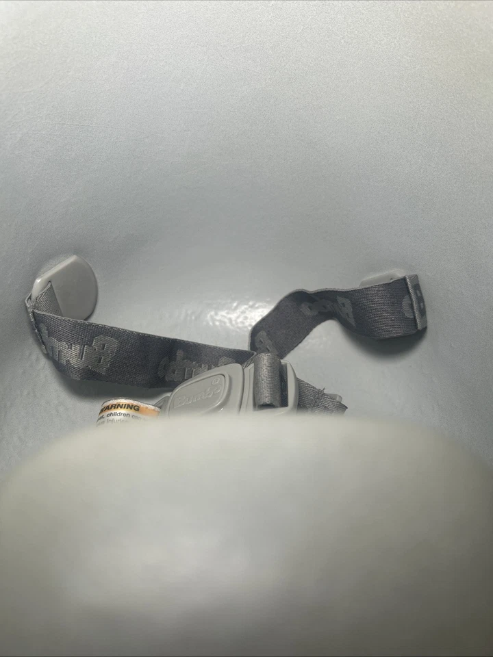 Asiento de piso para bebé Bumbo silla para sentarse con arnés de seguridad ajustable, color topo Foto 3 de 4