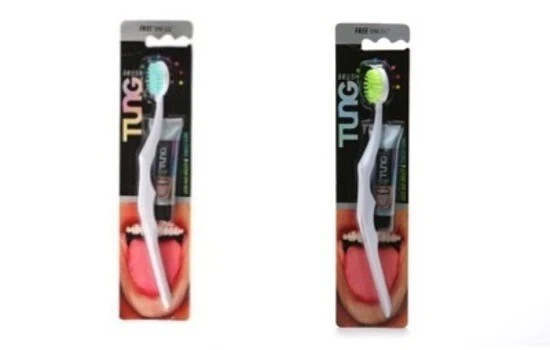 2 x Tung Brush Original Clean Tongue Cleaner Breath Freshner