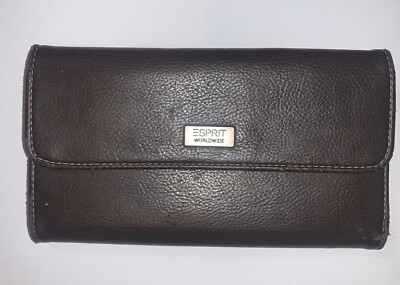 Ladies Esprit Worldwide Black Leather Wallet.. Pre-owned. Gently Used
