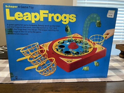 Vintage Schafer Manufacturing Co LeapFrogs Board Game 
