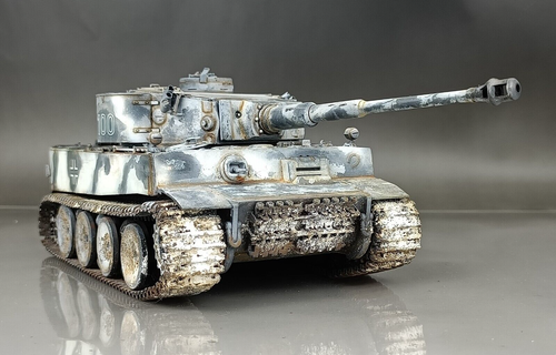 1/35 Built WWII German Tiger I Tank s.Pz.Abt 502 Mga December 1942 Model