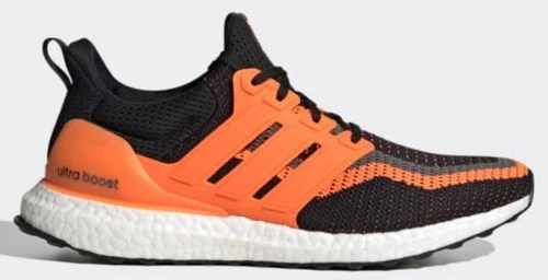 adidas Juventus FC x UltraBoost DNA Football Pack