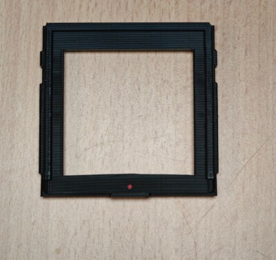 Kiev 88 to Rolleiflex SL66 prism adapter- Adaptateur Kiev 88/Rolleiflex SL66