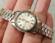 VINTAGE RADO Purple Horse AUTOMATIC DATE LADY Silver Dial Original Bracelet 3