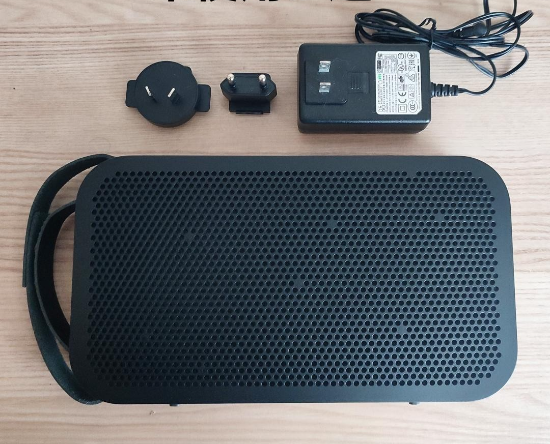 Bang & Olufsen Beoplay A2 Bluetooth B&O Play Portable Speaker Used