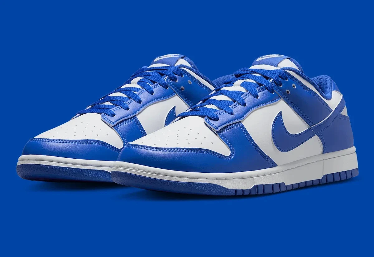 NIKE DUNK LOW SP ホワイトバーシティロイヤル Nike Dunk Low White Hyper Royal for Sale | Authenticity Guaranteed