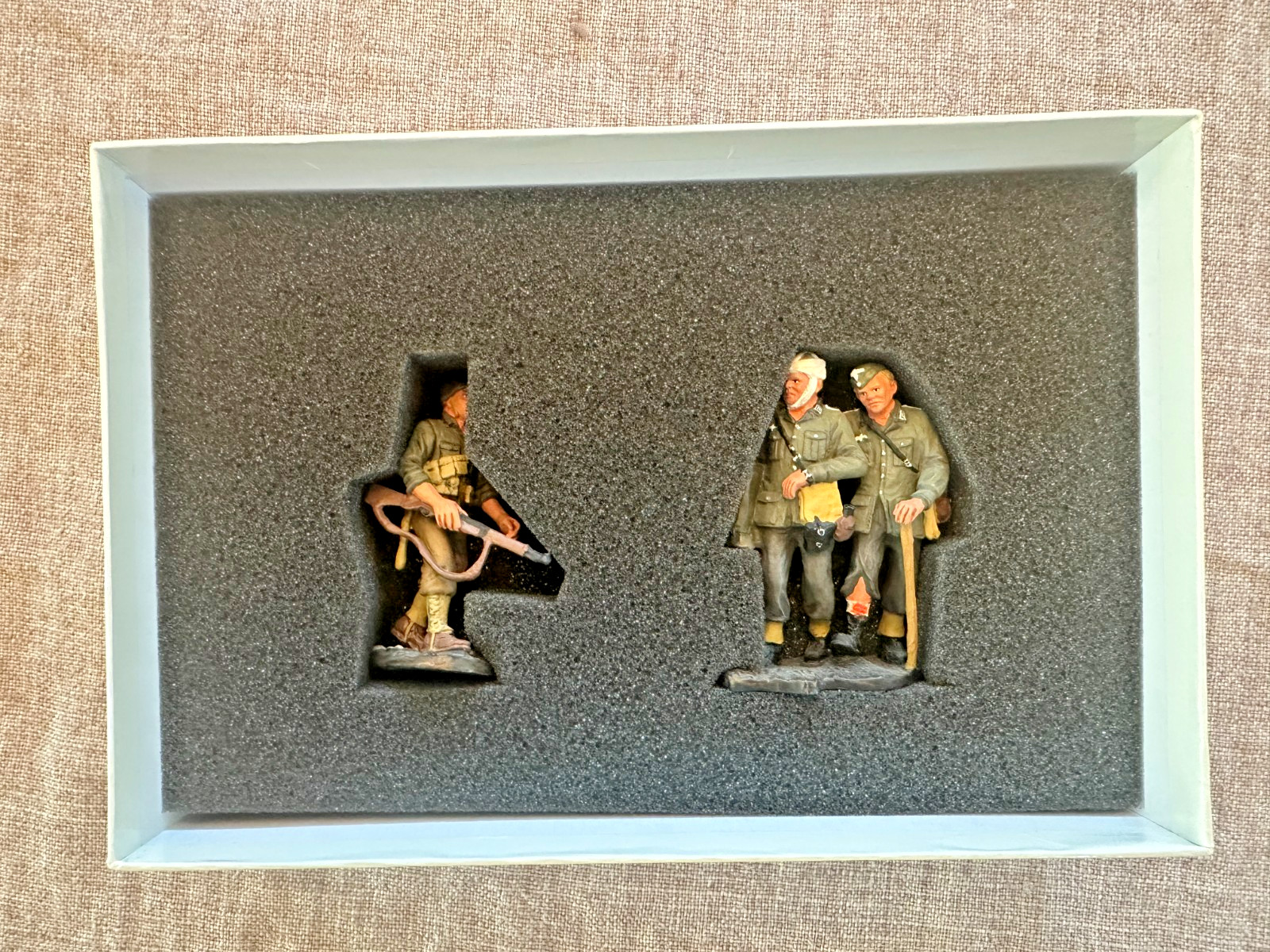 W. Britain- World War II Squads 17387 German POWs - good condition w/box