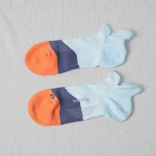 3-PACK Feetures Ankle Socks Cushioned Tab - Size M