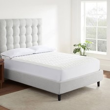 Serta Queen Basic Comfort Quilted Mattress Pad: Moisture-Wicking, Stain 