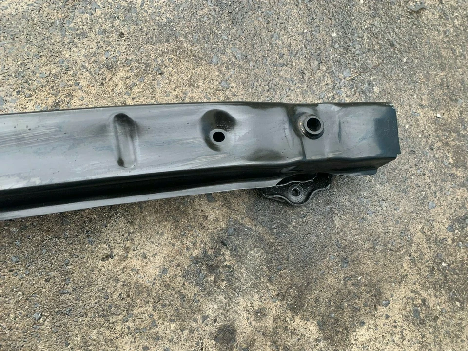  BMW 128I 135I 125I E88 OEM 08-13 REAR BUMPER REINFORCEMENT BAR - Image 2 of 4