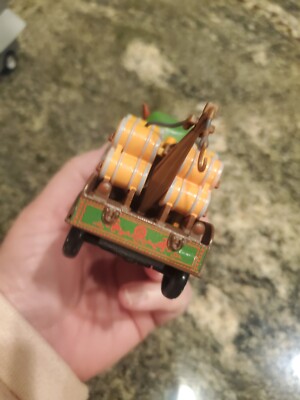 Disney Store ミニカー MATERHOSEN Disney Store Cars 2 - Die Cast Collector - MATERHOSEN Mater - 1:43