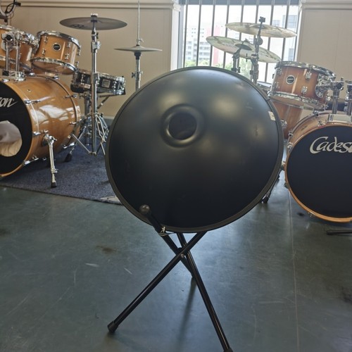 Black 10Tones Steel Tongue Handpan Drum in D Minor Steel Hand Drum with soft Bag - Picture 8 of 10