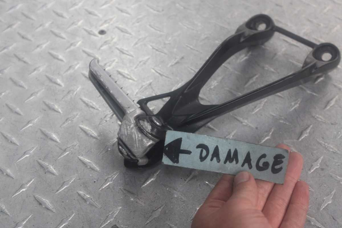 2007 KAWASAKI NINJA ZX6R ZX600P RIGHT REAR BACK PEG 35063-0145-W9
