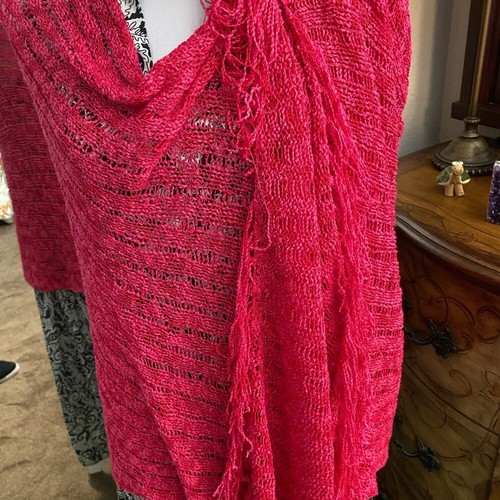 Fun Raspberry Color Knit Shawl - Picture 2 of 6