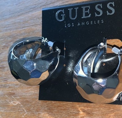 Guess hoop earrings thick hoop, hinge closure, octagon pattern, NWT