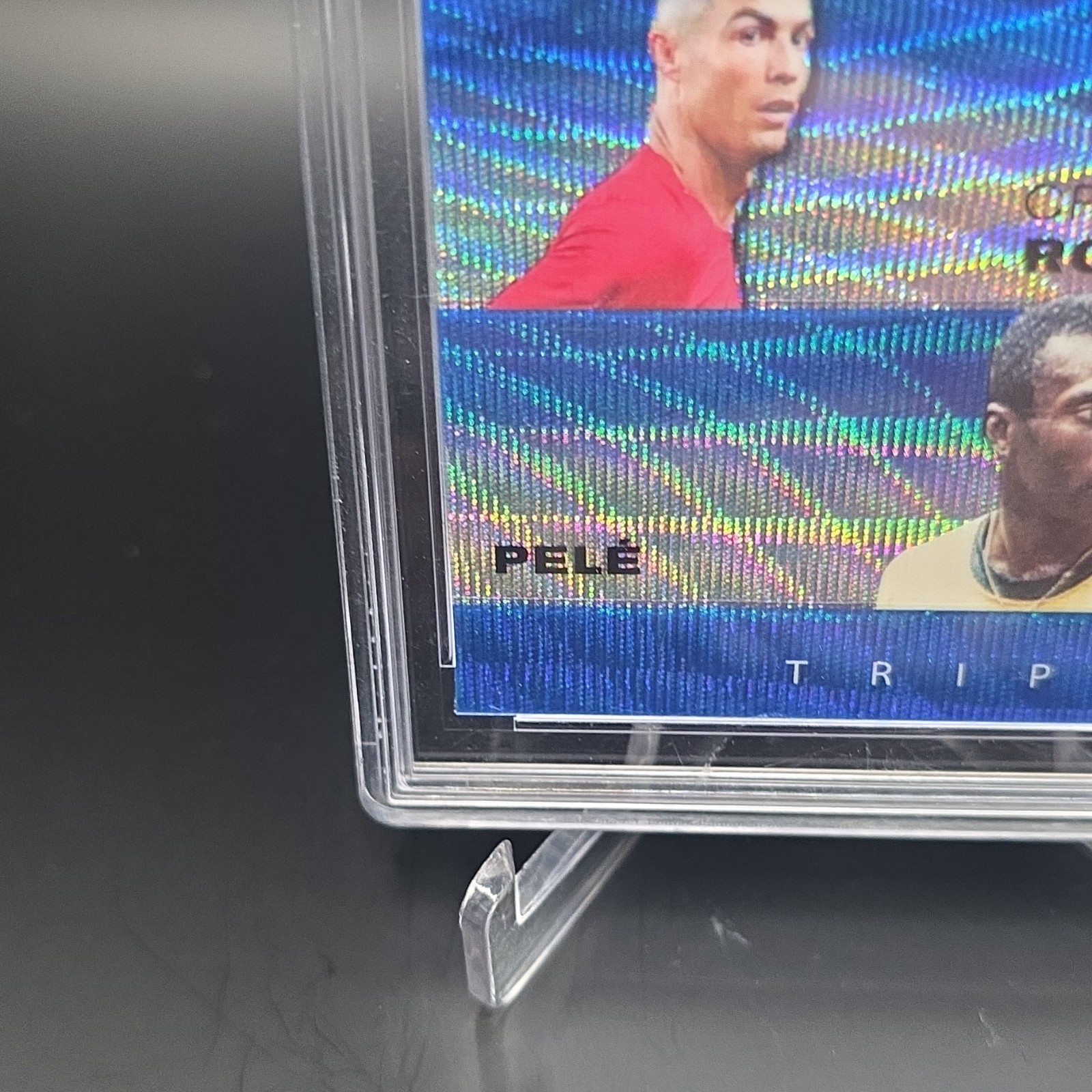 Leaf Metal Exclusive Legends Messi Ronaldo Pele ELE-59 Blue Wave 11/20 CGC 10 view 5