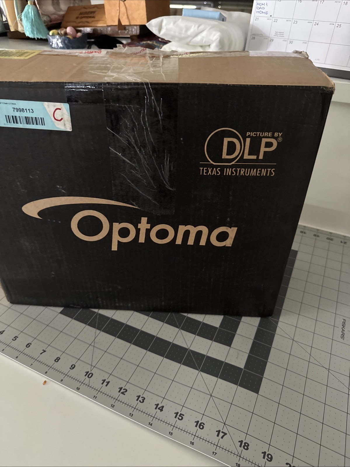 Optoma GT760A DLP Short Throw 3200 ANSI Full HD 3D Gaming/Video Home Projector