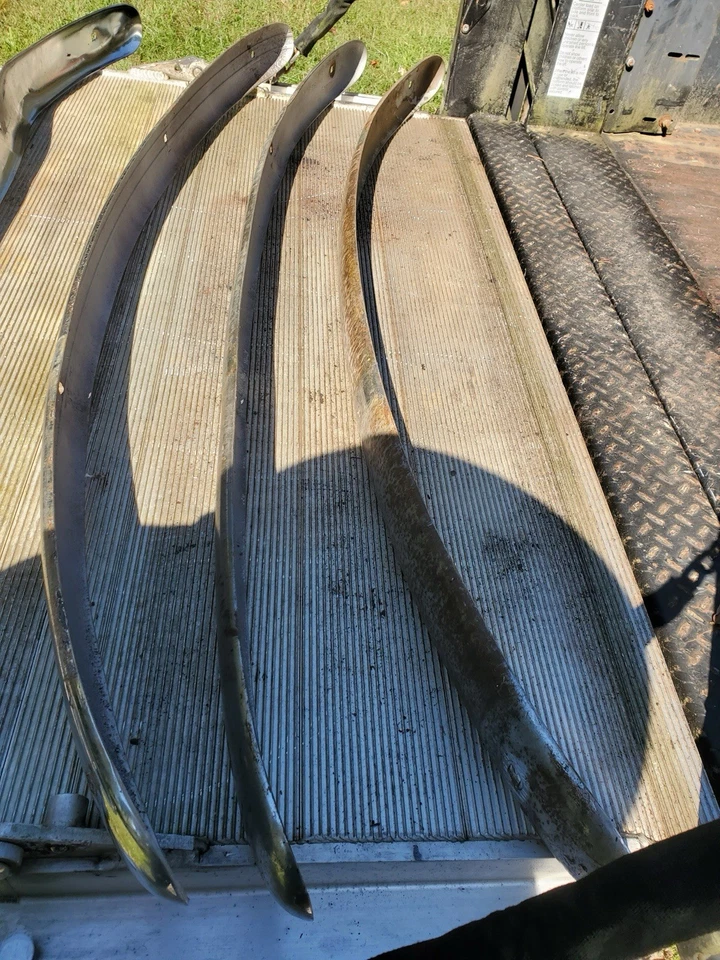 Parachoques Ford 1939-40 Foto 2 de 4