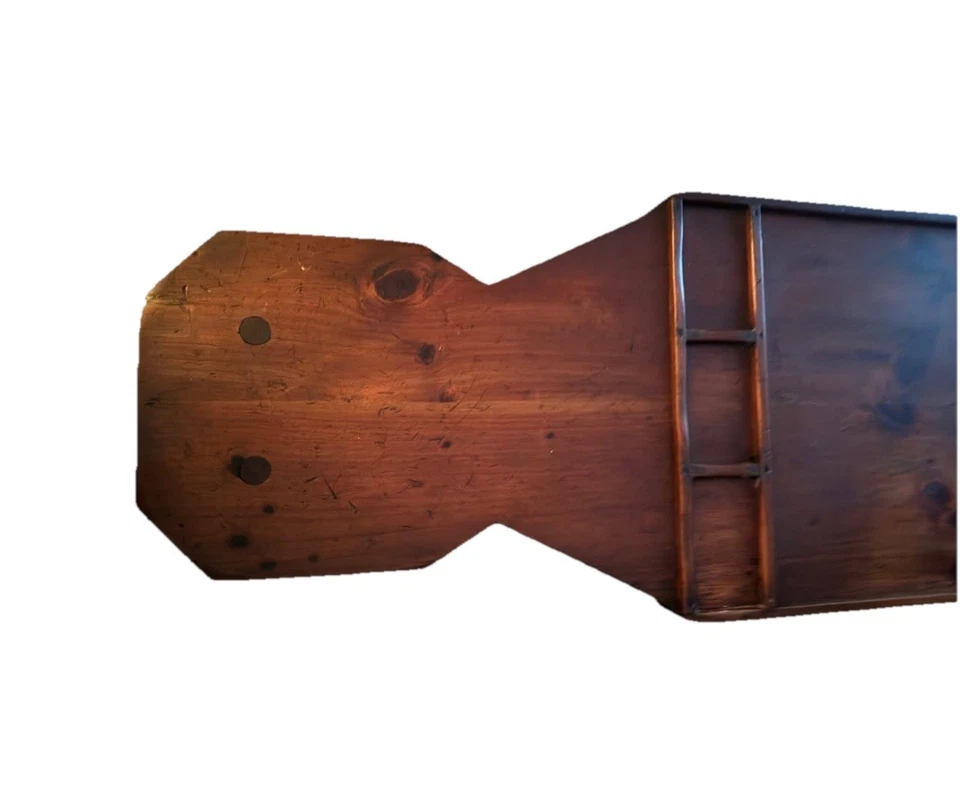 Antiguo banco zapatero de arce macizo, mediados del siglo XX, hecho a mano primitivo Foto 4 de 4