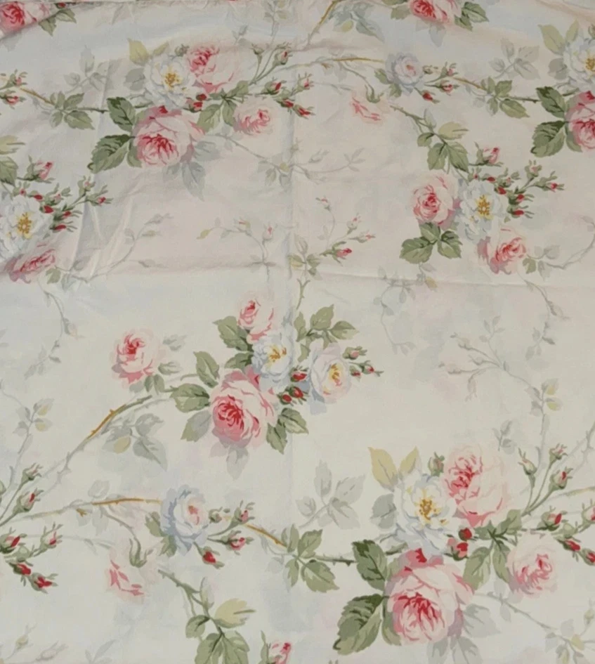 JUEGO DE 2 FUNDAS DE ALMOHADA RALPH LAURENMEADOW WAY FAYE ROSA FLORAL ROSA/VERDE/GRIS Foto 2 de 3