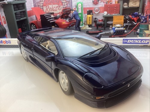 Jaguar Xj220 1992 modelo fundido a presión escala 1:18 Maisto + zócalo. Sin caja - Imagen 2 de 24