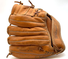 Wilson Softball Mitt Glove 1960's Grip-Tite Loc-Tite Web Nylon Stitch A9810 RH