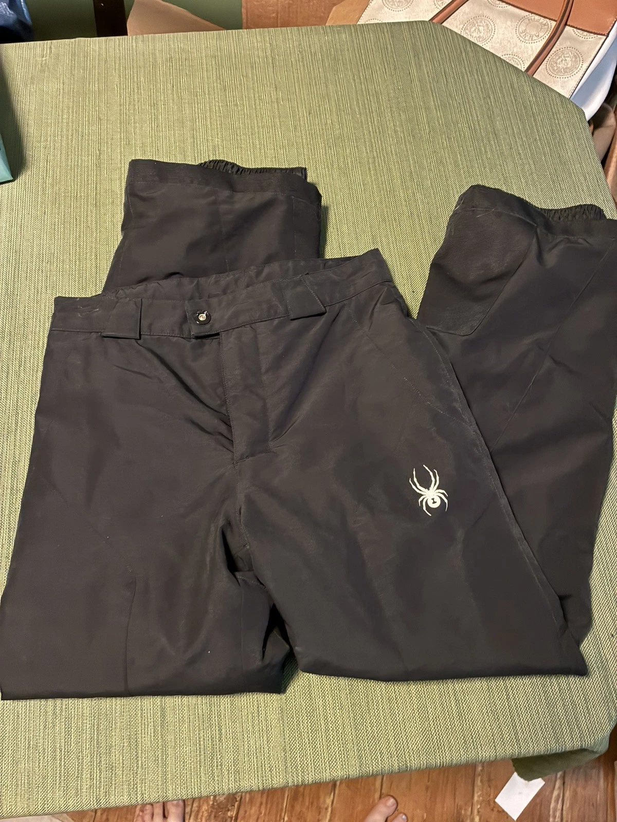 Spyder Ski Snow Biker Pants Mens large Black 3M Thinsulate Waterproof Snowboard
Opens in a new windo