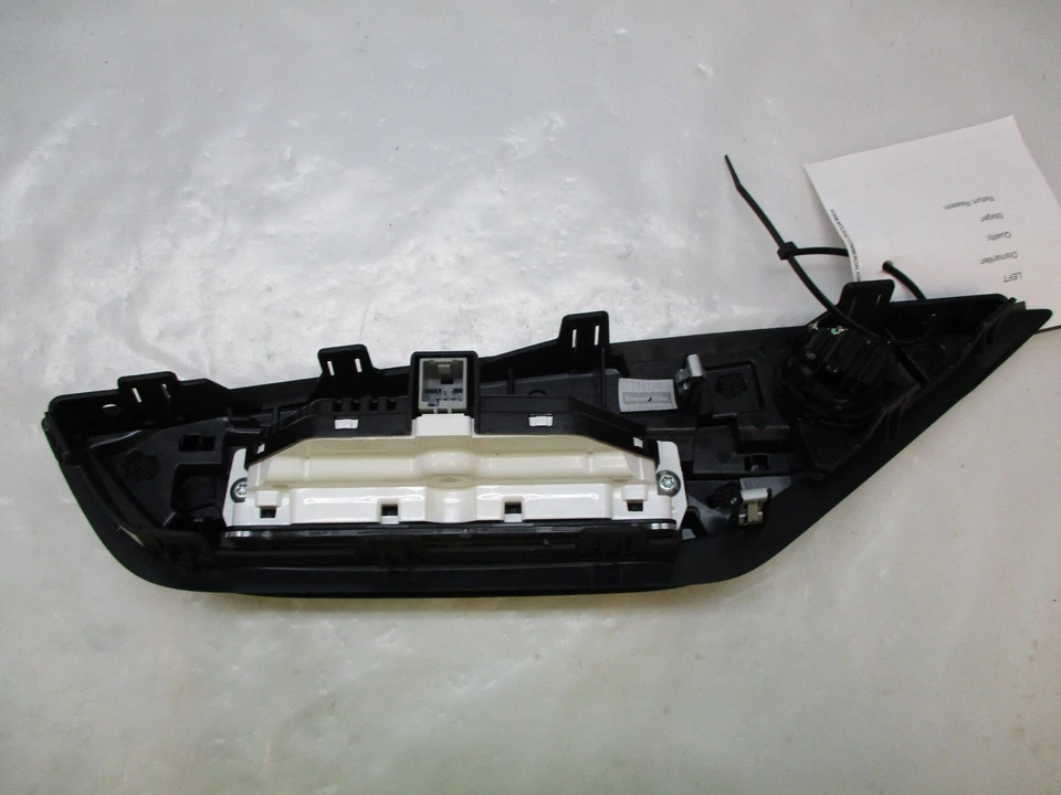 Ford Focus ST 2017 medidores de temperatura de aceite y turbo Boost OEM LKQ Foto 4 de 4