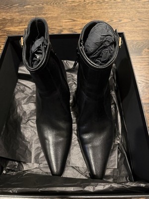 Saint Laurent Arsun 70 Zipped Black Leather Ankle Bootie Pointed