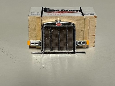 DCP 1/64 PETERBILT 379 CHROME DUAL RECTANGLE LIGHT GRILL