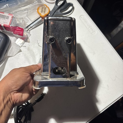 VINTAGE 2 SIDED CHROME ELECTRIC TOASTER,works - Picture 4 of 8