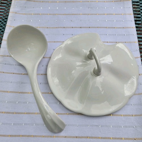 Vintage Soup Tureen Spoon & Underplate White Ceramic French Country California - Picture 6 of 18