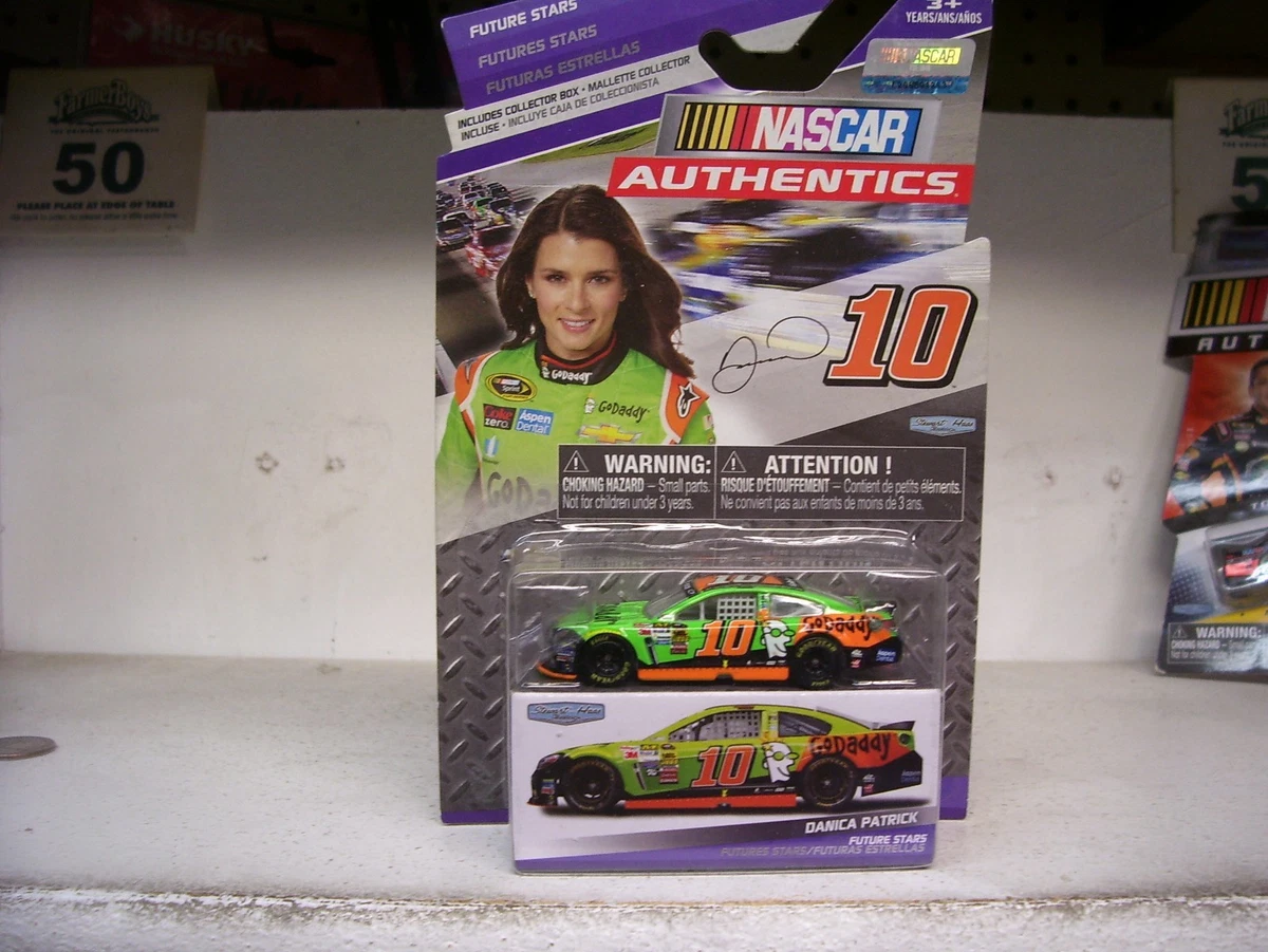 Danica Patrick NASCAR Diecast Racing Cars 2015 Vehicle Year for