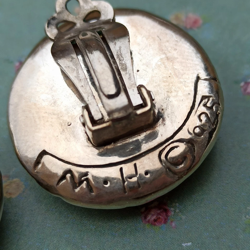 Vintage Silver Signed Clip Earrings M.H Puffy Dome Modernist Chunky Art Deco 925 - Image 4 of 4