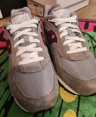 Size 8.5 M - Saucony Shadow 6000 Grey Red - Good looking, Rare, Comfortable