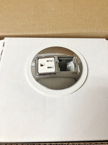 Byrne Node Power Data Center White Chrome Corded 104AA02700 #9511 / 9793 - 第 1/5 張圖片