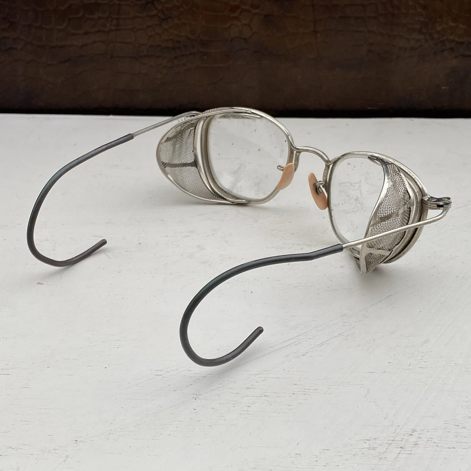 Gafas/gafas plegables de seguridad de metal vintage con lente transparente y lados de acero 48 Foto 2 de 4