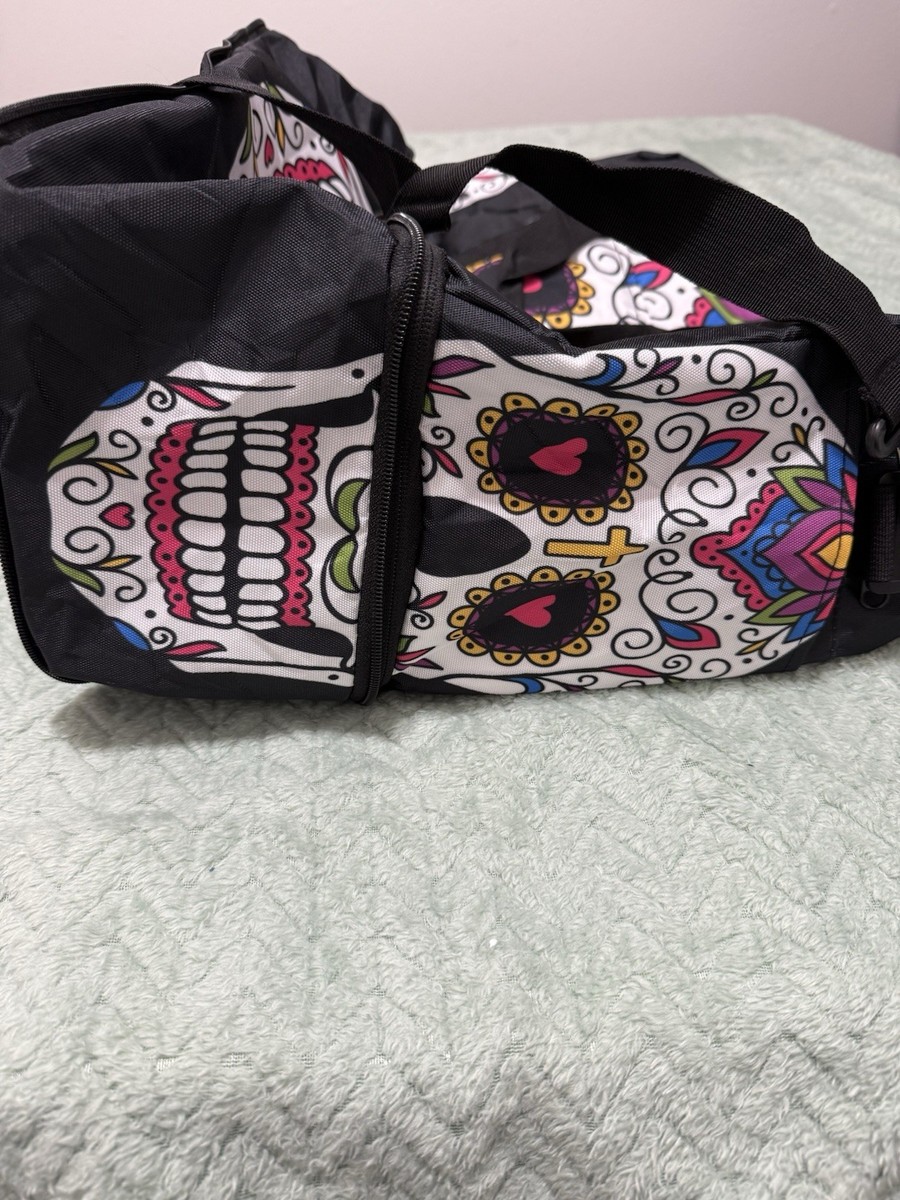 Skull Themed Duffle Bag With Liner, Zipper Pockets And Dividers. View 2