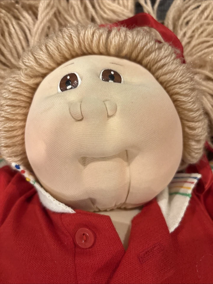 Xavier Roberts The Little People Soft Sculpture 1978 Cabbage Patch Blonde Doll - Image 2 of 4