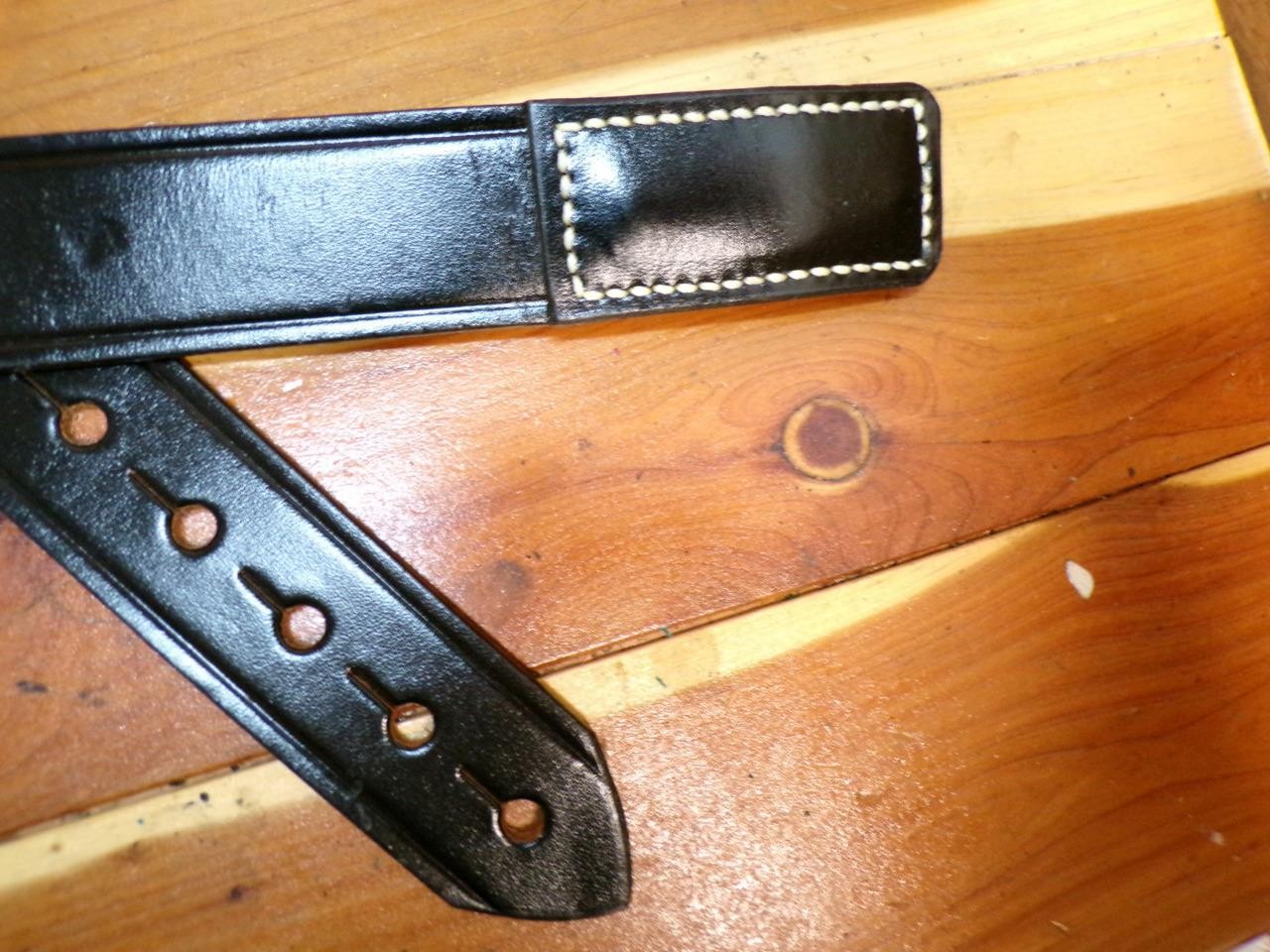 B113 WT 38" HUME Black Leather 1.5" Buckleless Stud Mechanic / Gun Holster Belt