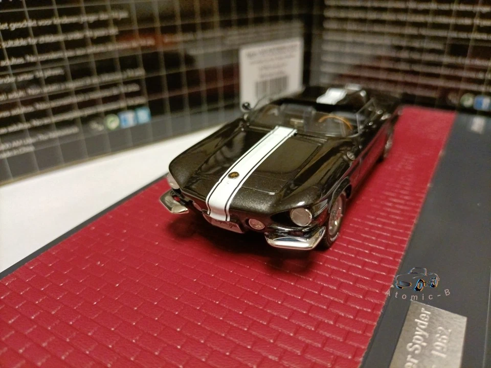 Matrix 1:43 Chevrolet XP785 Concept 1962 Black Concept Car Model - Image 2 of 4