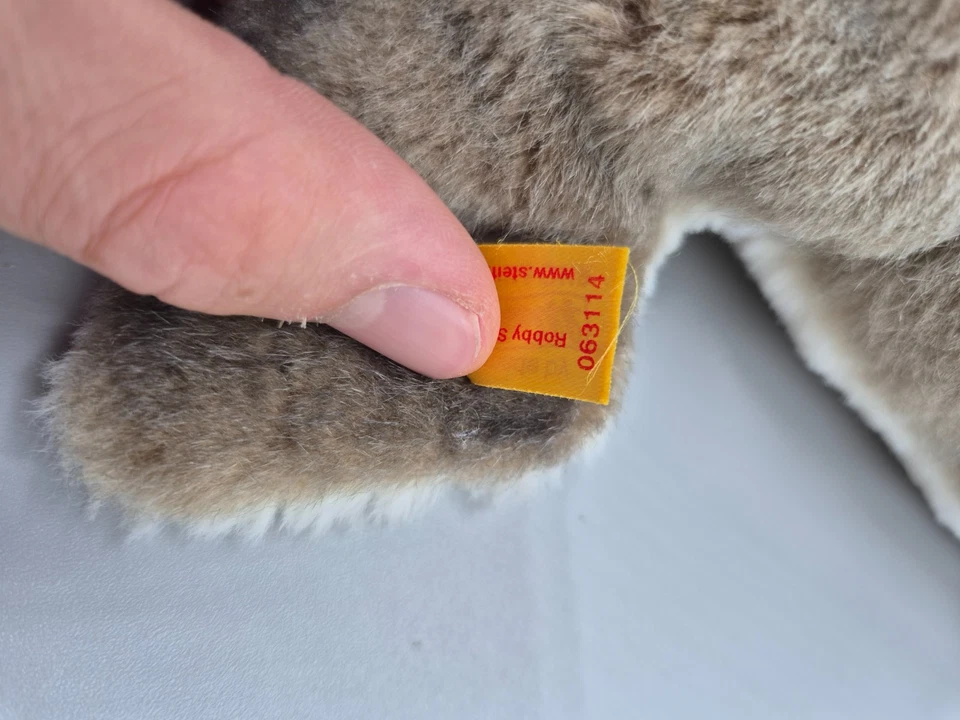 Steiff Robbe Robby Knopf im Ohr 063114 ca. 30cm Plüschtier Stofftier ✅ - Bild 3 von 4