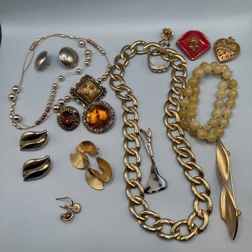 Vintage Gold Tone Costume Jewelry LOT Mostly Wearable Necklace Earrings Brooch