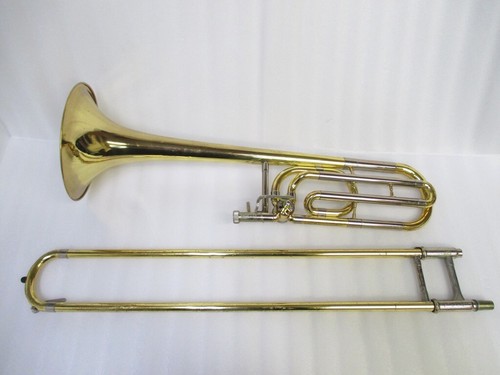 Yamaha YSL-648 Tenor Bass Trombone Hard case - Picture 4 of 6