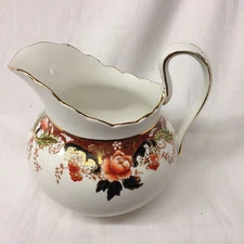 TUSCAN ENGLAND LARGE CREAMER 20 OZ RUST FLOWERS BLUE LEAVES GOLD SCROLLING PLANT