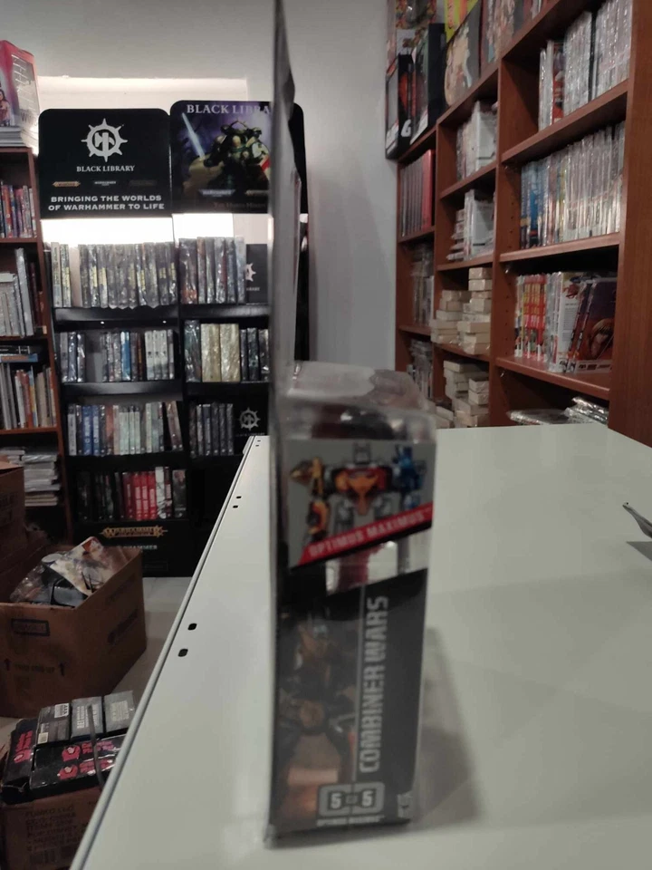 Transformers Generations Combiner Wars IRONHIDE Deluxe Figure Optimus Maximus - Image 2 of 4