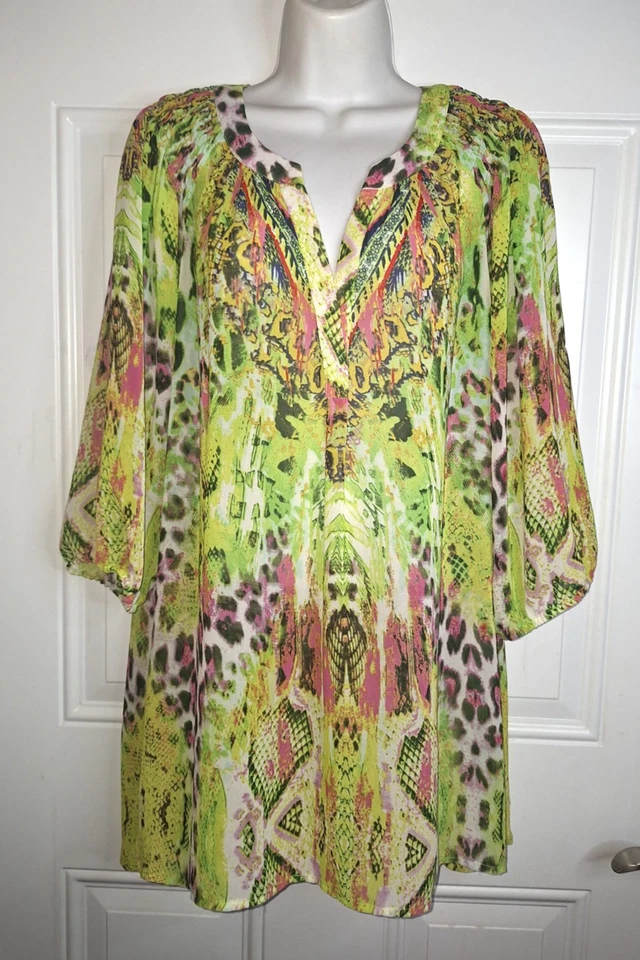 Blusa túnica Mushka by Sienna rosa estampado multicolor manga 3/4 cuello en V MED Foto 2 de 4