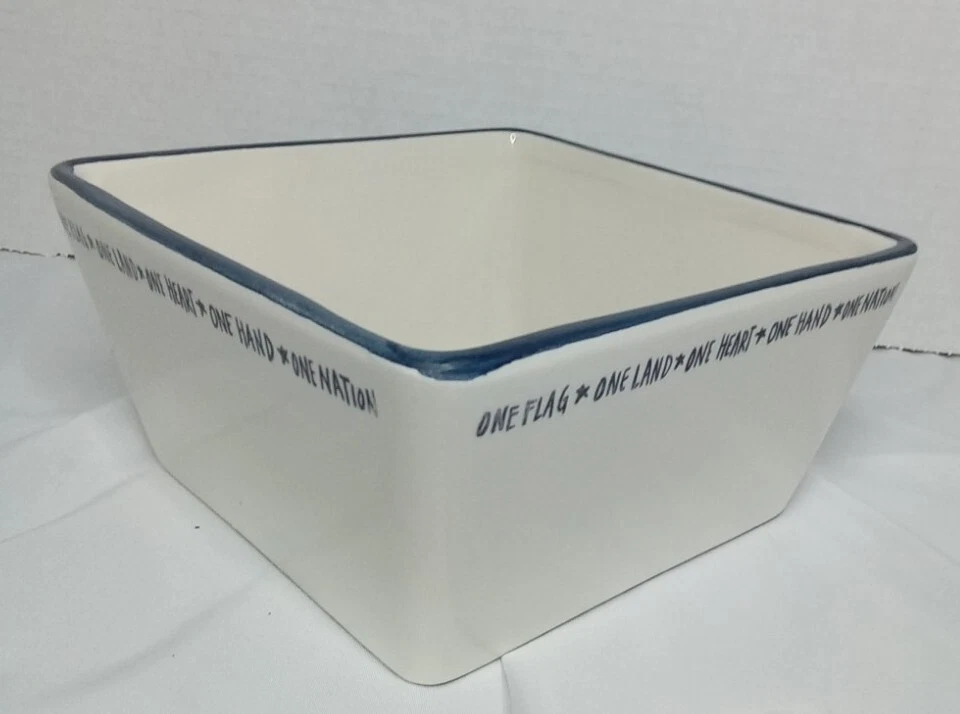 Boston International "Una bandera, una nación" cuadrado de cerámica EE. UU. Plato bandera Foto 3 de 4