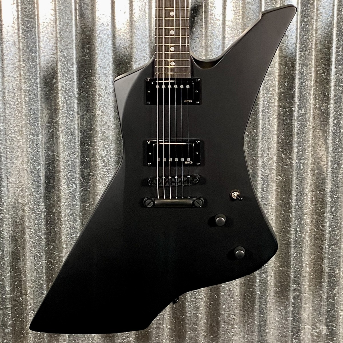 ESP LTD James Hetfield Snakebyte Black Satin EMG Guitar Case